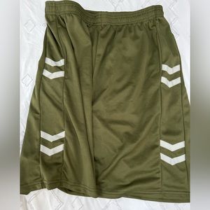 Men’s basketball shorts